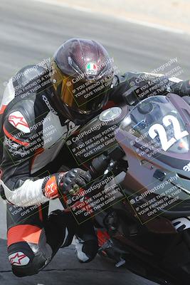 media/May-05-2025-Moto Forza (Mon) [[3c1838c5e5]]/3-C Group/Session 2 (Turn 7 Inside)/